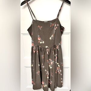APRICOT floral dress green